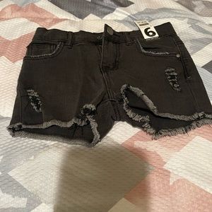 Little girls Cotton On Kids shorts Size 6